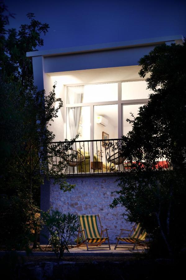 Lovor Villa