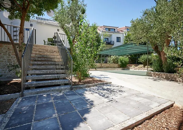 Villa Lovor