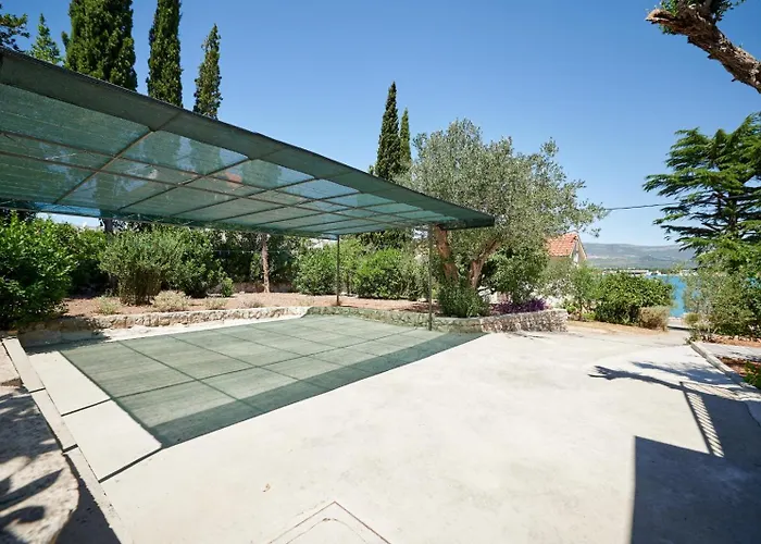 Villa Lovor